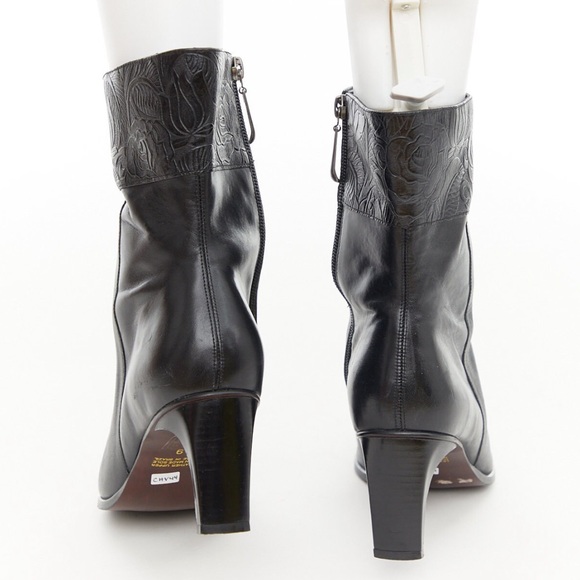 Black leather ankle boots with foliage design / 9 - Picture 5 of 7